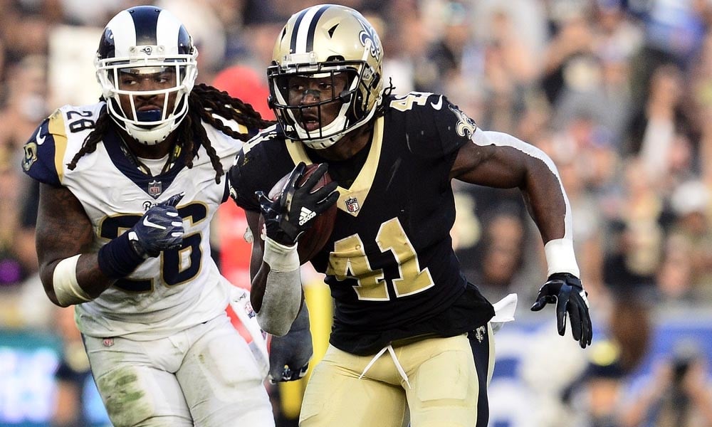 NFL World Feels Awful For Alvin Kamara Tonight 