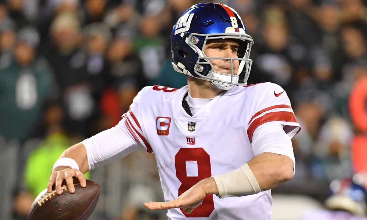 $40M a year for Daniel Jones is bad business. The Giants are going to