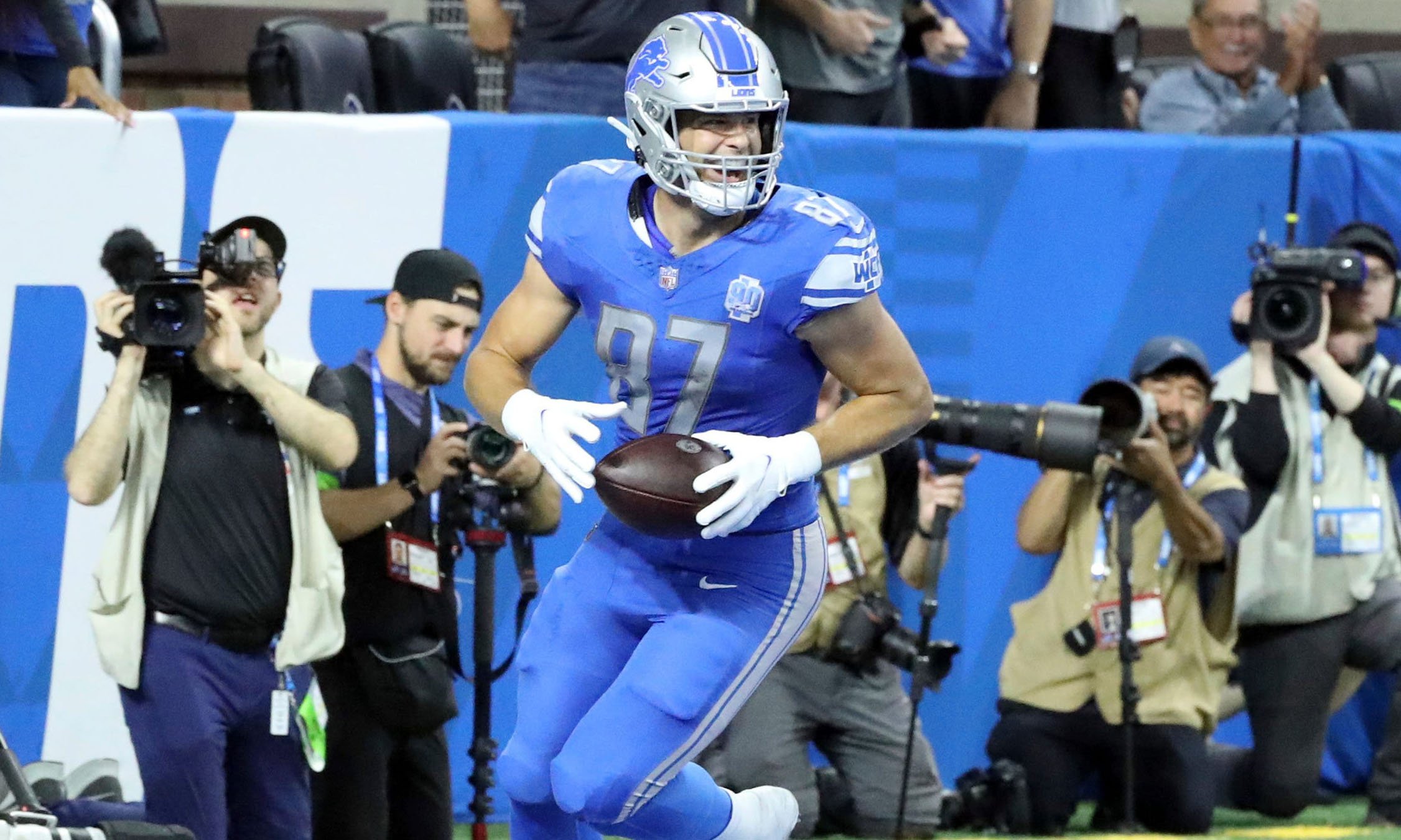 Fantasy Football Sleepers 2023: TE Targets Include Sam LaPorta