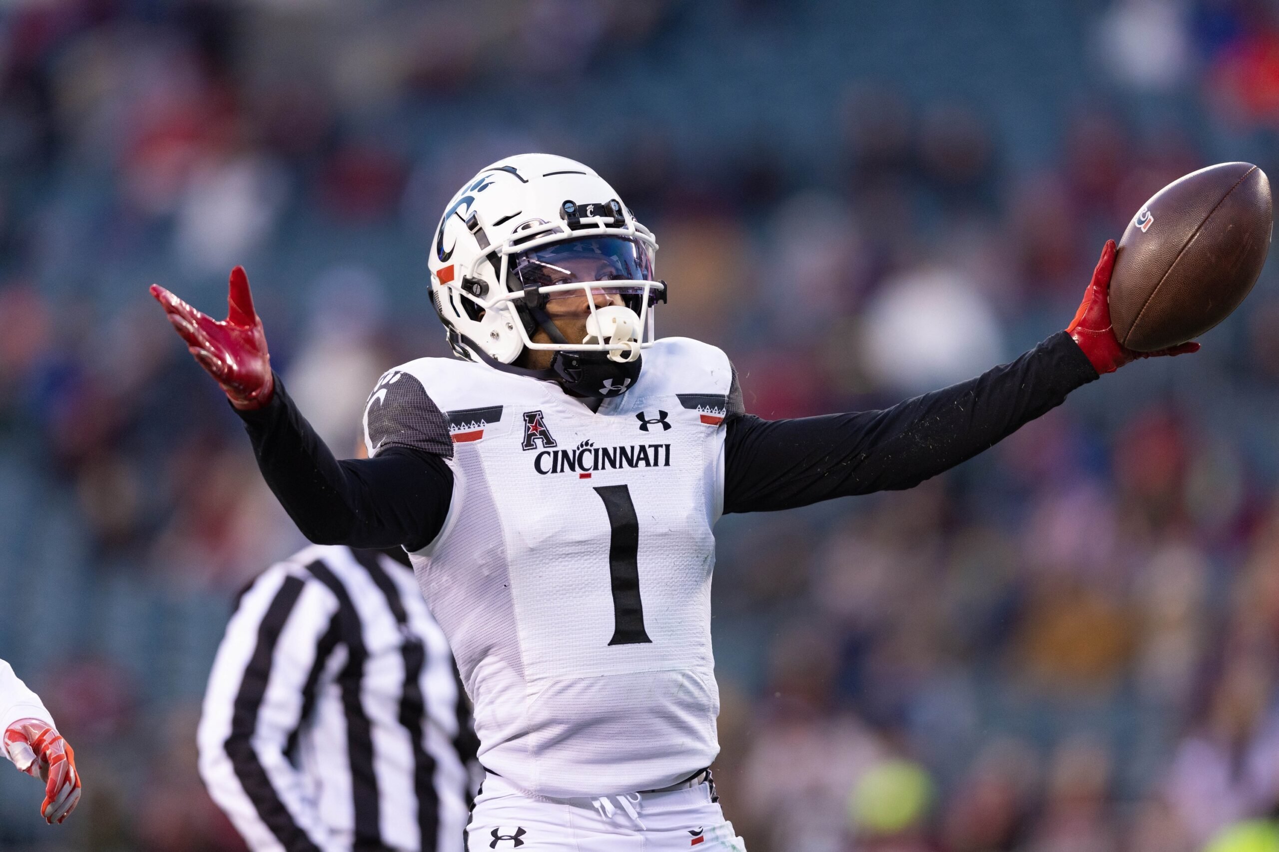 NFL Draft: NFLPA Bowl Day One Recap - American Team - Visit NFL Draft on  Sports Illustrated, the latest news coverage, with rankings for NFL Draft  prospects, College Football, Dynasty and Devy