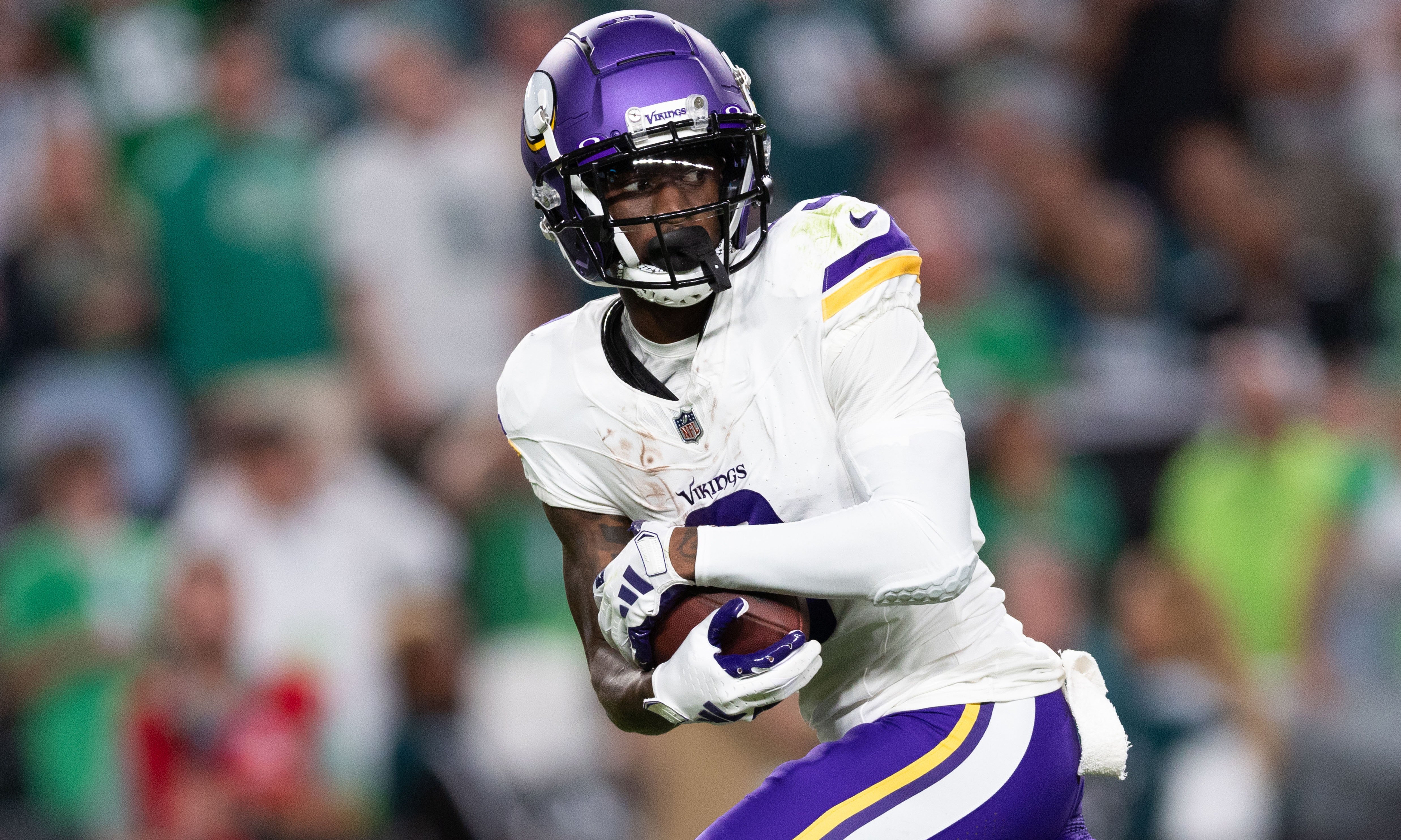 Dynasty Rankings 2023: Top Fantasy Options at RB Include Breece Hall,  Travis Etienne Jr., and Bijan Robinson