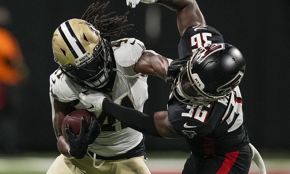 How does Alvin Kamara's suspension affect his fantasy draft value?