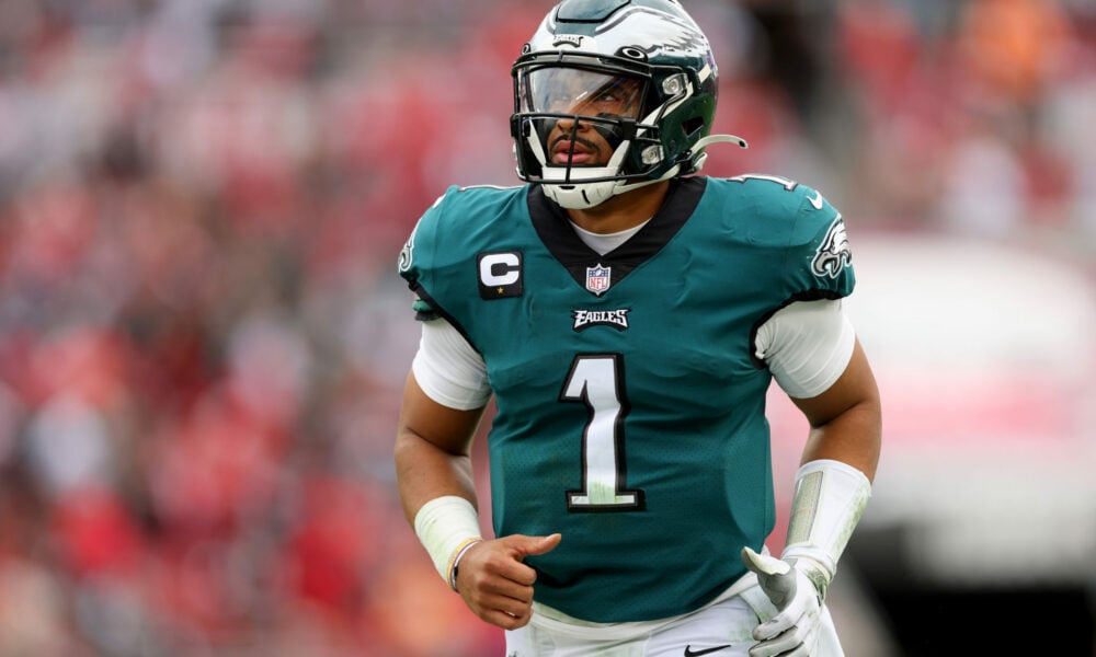 Saturday Football NFL DFS picks: Top FanDuel lineup includes Isiah Pacheco,  Khalil Shakir, and Matt Barkley