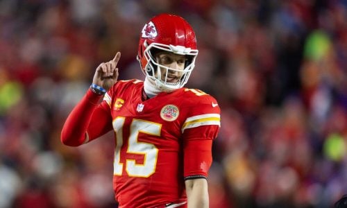 Four Quarterbacks to Buy, Sell, or Hold in Dynasty Leagues